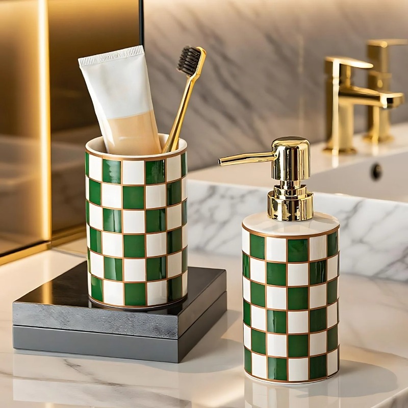 Luxury Cylindrical Ceramic Lot - Zara Home Bathroom recension och pris