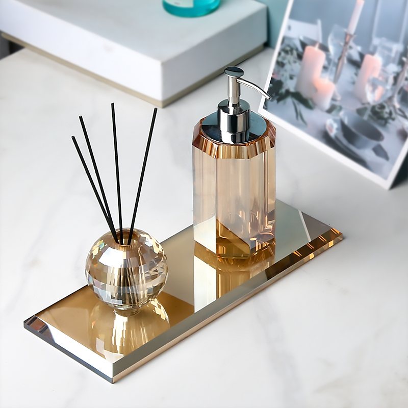 Amber Crystal Glass Lotion Bot - Zara Home Bathroom recension och pris